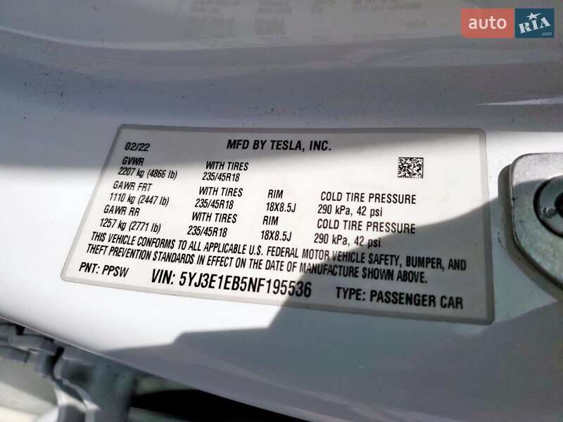 Седан Tesla Model 3 2022 в Києві