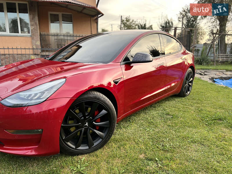 Tesla Model 3 2018