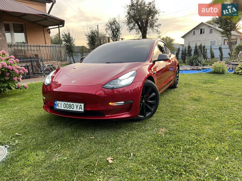 Седан Tesla Model 3 2018 в Львове