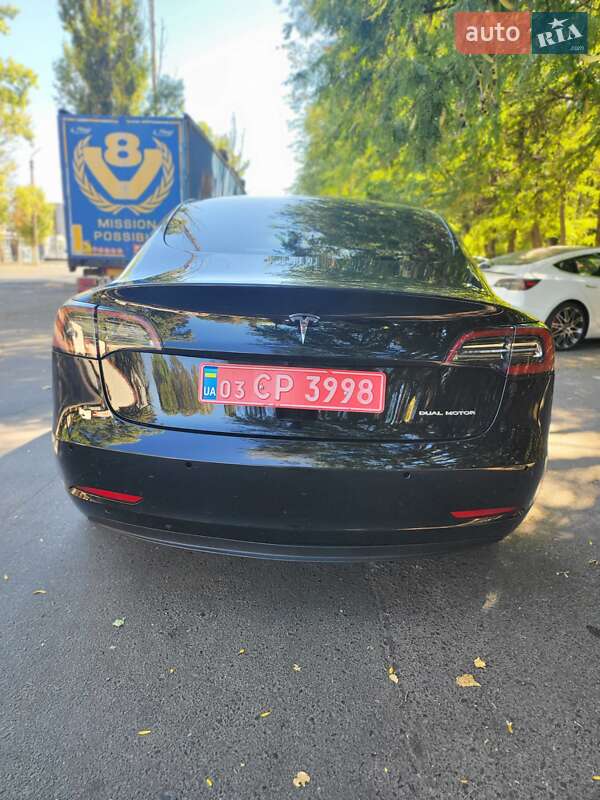 Седан Tesla Model 3 2020 в Одессе