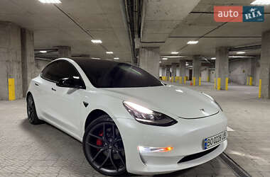 Седан Tesla Model 3 2018 в Тернополі
