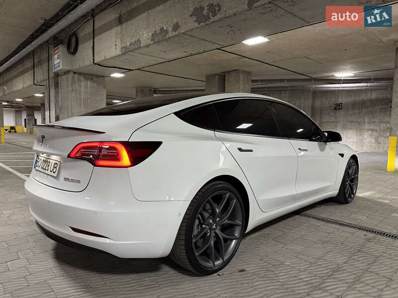 Седан Tesla Model 3 2018 в Тернополе фото 9 Седан Tesla Model 3 2018 в Тернополе