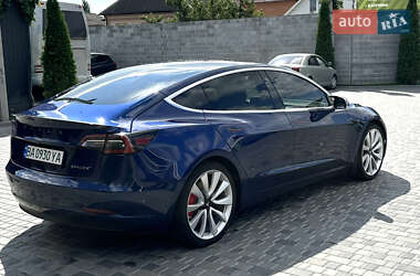 Седан Tesla Model 3 2018 в 