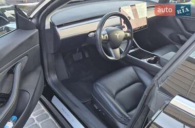 Седан Tesla Model 3 2018 в 