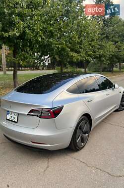 Седан Tesla Model 3 2018 в 
