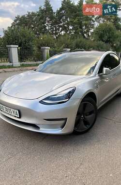 Седан Tesla Model 3 2018 в 