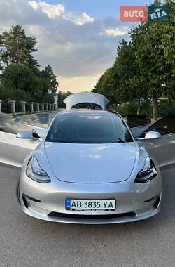 Седан Tesla Model 3 2018 в 