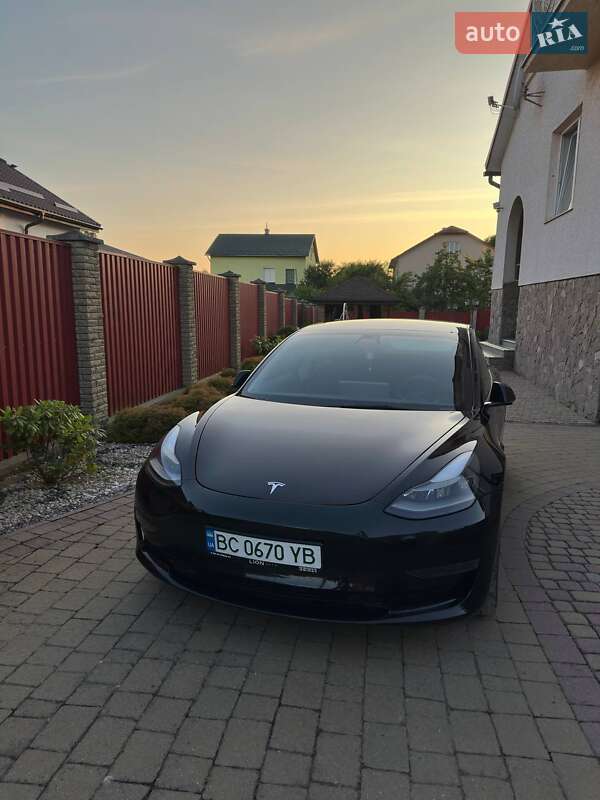 Седан Tesla Model 3 2021 в Львове фото 6 Седан Tesla Model 3 2021 в Львове