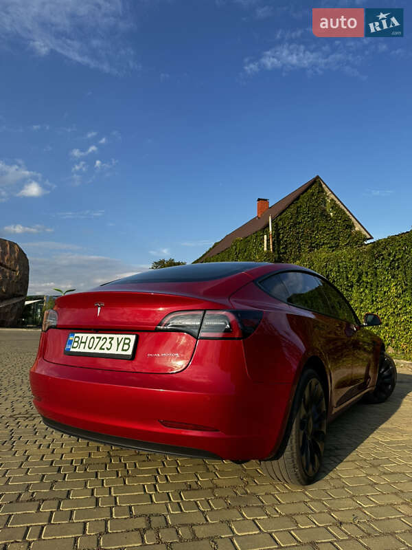 Седан Tesla Model 3 2022 в Одесі