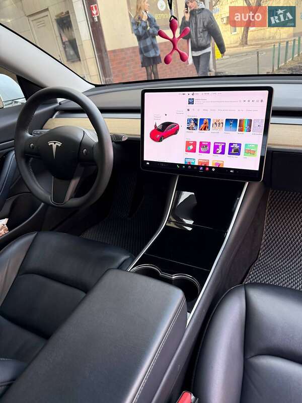 Седан Tesla Model 3 2020 в Харкові фото 6 Седан Tesla Model 3 2020 в Харкові