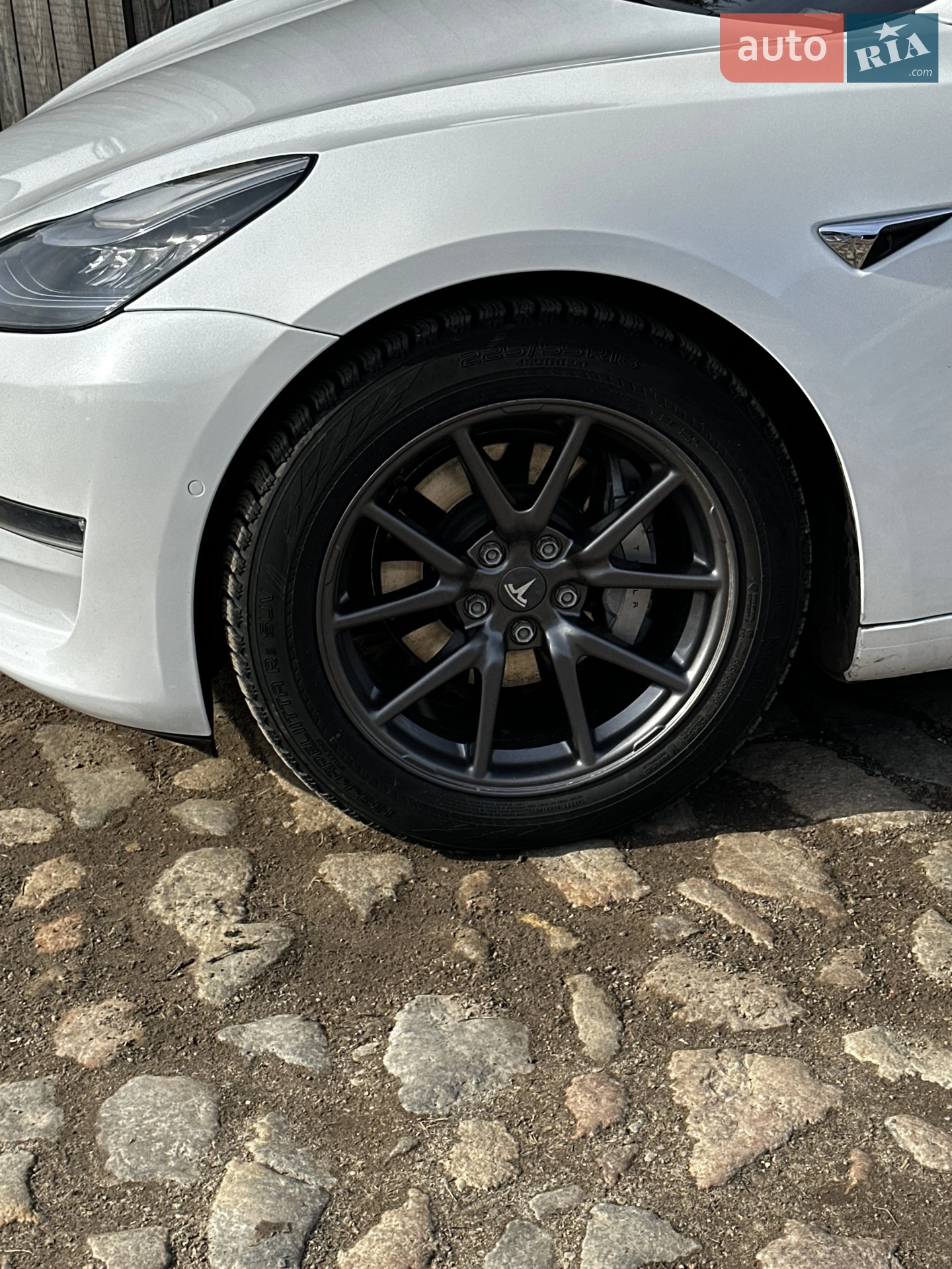 2020 Tesla Model 3 - мініатюра 3
