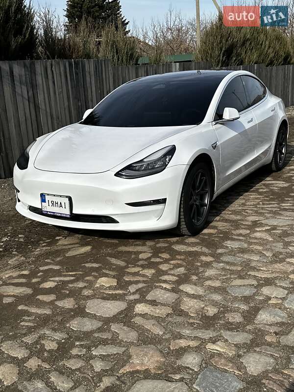 Седан Tesla Model 3 2020 в Харкові фото 2 Седан Tesla Model 3 2020 в Харкові