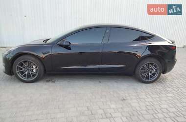Седан Tesla Model 3 2023 в Киеве