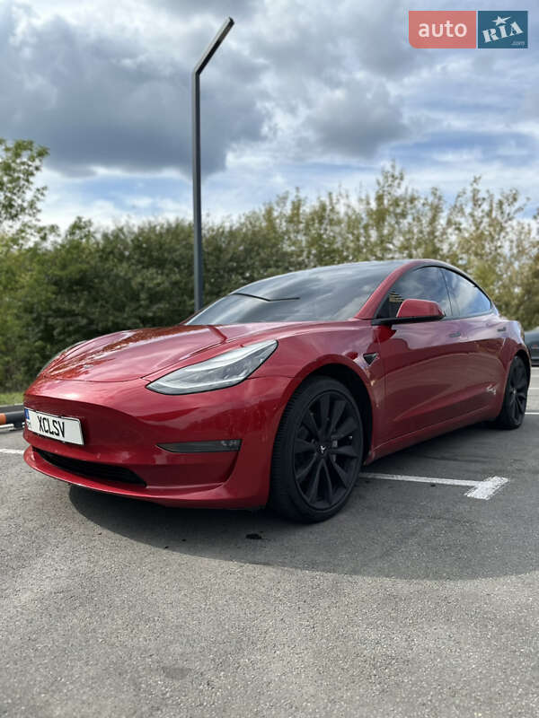 Седан Tesla Model 3 2019 в Харькове фото 5 Седан Tesla Model 3 2019 в Харькове