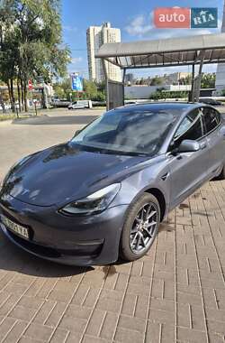 Седан Tesla Model 3 2021 в Дніпрі