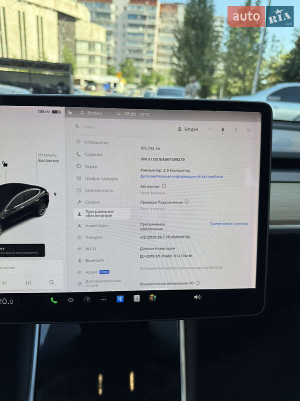 Седан Tesla Model 3 2019 в Киеве