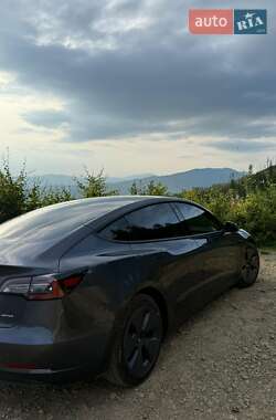 Седан Tesla Model 3 2020 в Івано-Франківську