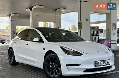 Седан Tesla Model 3 2021 в Одесі