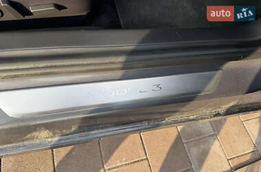 Седан Tesla Model 3 2020 в 
