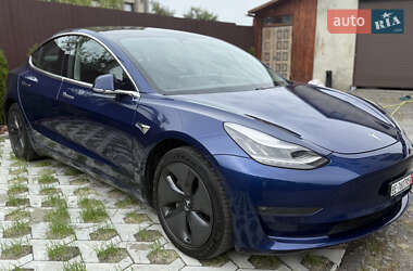 Седан Tesla Model 3 2019 в 
