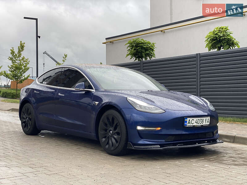 Седан Tesla Model 3 2018 в Луцке фото 4 Седан Tesla Model 3 2018 в Луцке