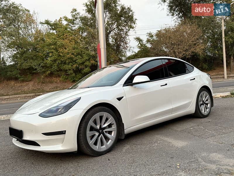 Седан Tesla Model 3 2022 в Днепре фото 3 Седан Tesla Model 3 2022 в Днепре