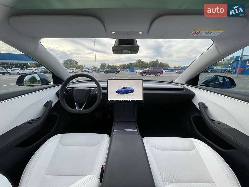 Седан Tesla Model 3 2024 в Киеве фото 16 Седан Tesla Model 3 2024 в Киеве