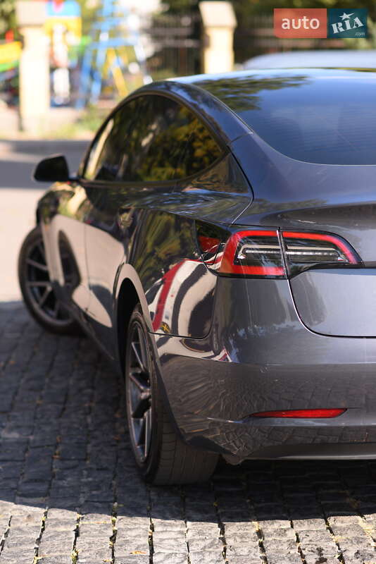 Седан Tesla Model 3 2022 в Фастове фото 6 Седан Tesla Model 3 2022 в Фастове