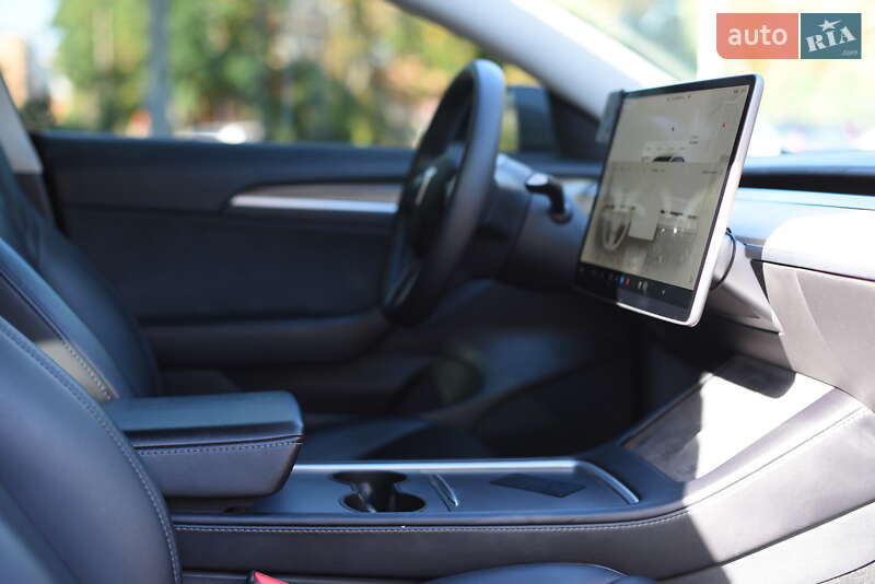 Седан Tesla Model 3 2022 в Фастове фото 36 Седан Tesla Model 3 2022 в Фастове