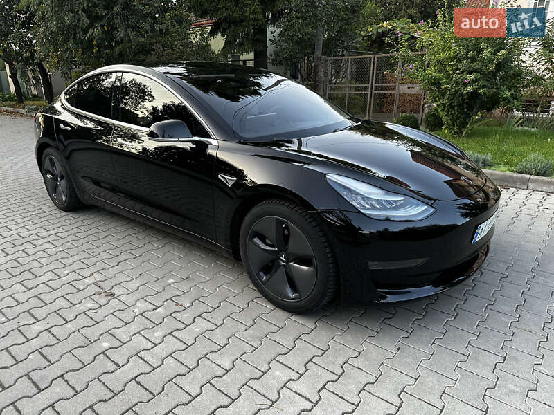 Tesla Model 3 2020 Tesla Model 3 2020