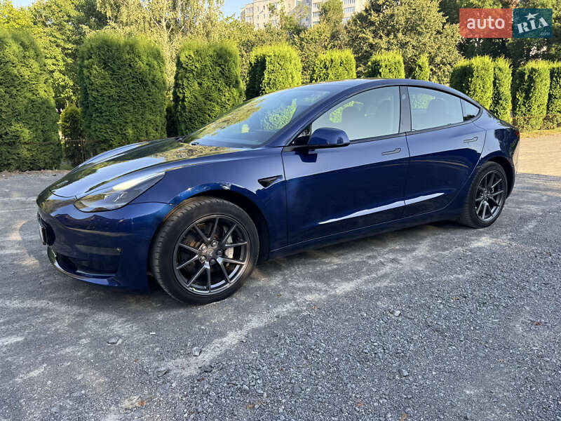 Седан Tesla Model 3 2021 в Хмельницком фото 13 Седан Tesla Model 3 2021 в Хмельницком