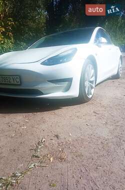 Седан Tesla Model 3 2019 в Києві