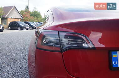 Седан Tesla Model 3 2018 в 
