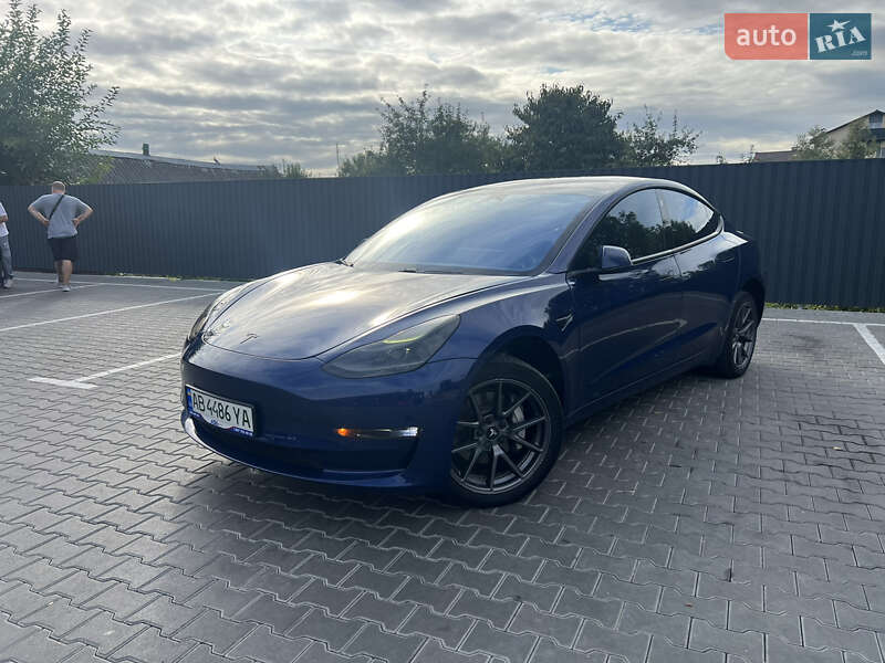 Tesla Model 3 2021