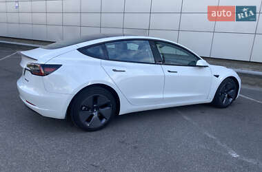 Седан Tesla Model 3 2023 в Броварах фото 4 Седан Tesla Model 3 2023 в Броварах