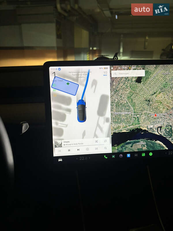 Седан Tesla Model 3 2019 в Запоріжжі