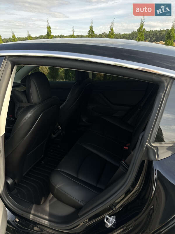 Седан Tesla Model 3 2019 в Луцке фото 14 Седан Tesla Model 3 2019 в Луцке