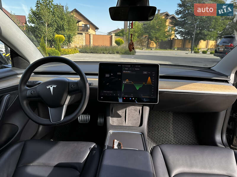 Седан Tesla Model 3 2021 в Виннице фото 12 Седан Tesla Model 3 2021 в Виннице