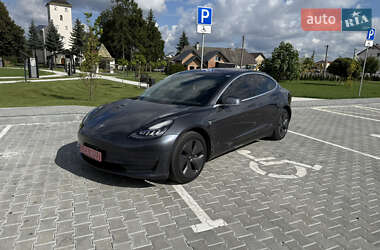 Седан Tesla Model 3 2018 в 