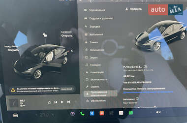 Седан Tesla Model 3 2020 в 