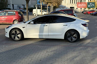 Седан Tesla Model 3 2021 в Днепре
