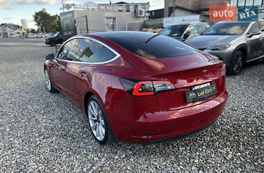 Седан Tesla Model 3 2018 в 