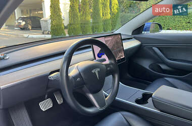 Седан Tesla Model 3 2018 в 