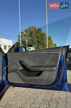 Седан Tesla Model 3 2024 в 