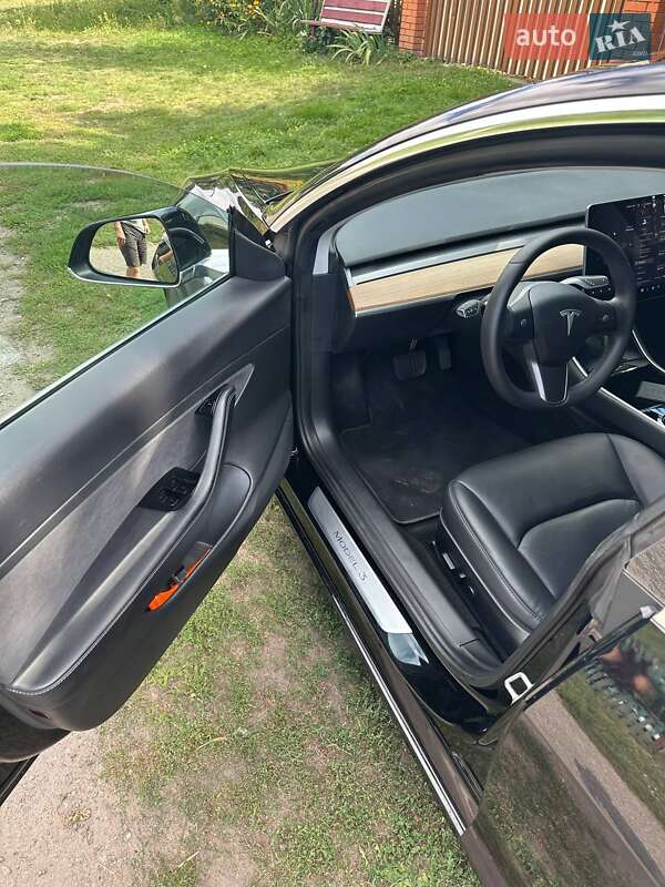 Седан Tesla Model 3 2020 в Києві фото 16 Седан Tesla Model 3 2020 в Києві