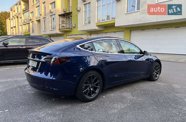 Седан Tesla Model 3 2018 в 