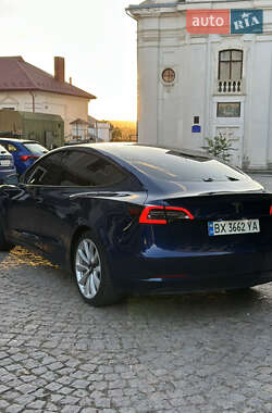 Седан Tesla Model 3 2018 в 