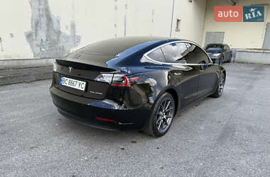 Седан Tesla Model 3 2018 в 