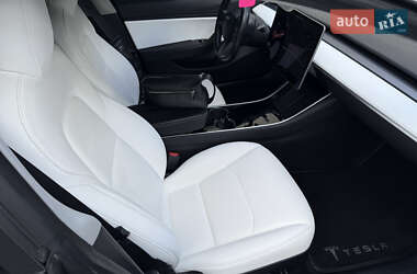 Седан Tesla Model 3 2018 в 