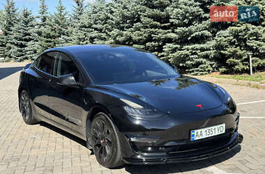 Седан Tesla Model 3 2017 в Харькове